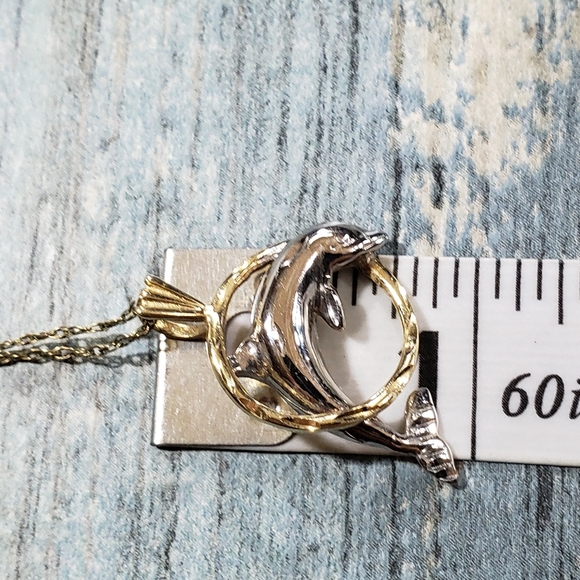 Dolphin Pendant Necklace. - Picture 3 of 11